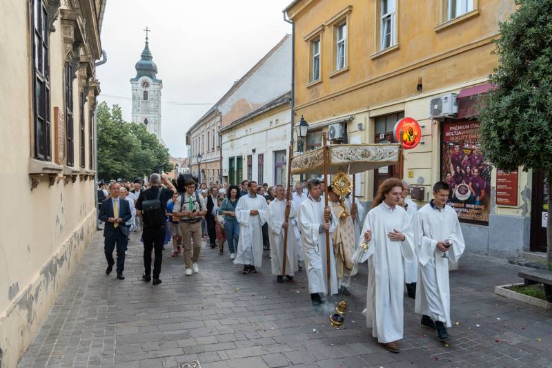 2024_06_02_urnapja pecs_91.jpg